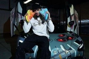 为宣传新鞋 拉梅洛·鲍尔特地将座驾迈凯伦超跑换上了定制车衣 为宣传新鞋 拉梅洛·鲍尔特地将座驾迈凯伦超跑换上了定制车衣